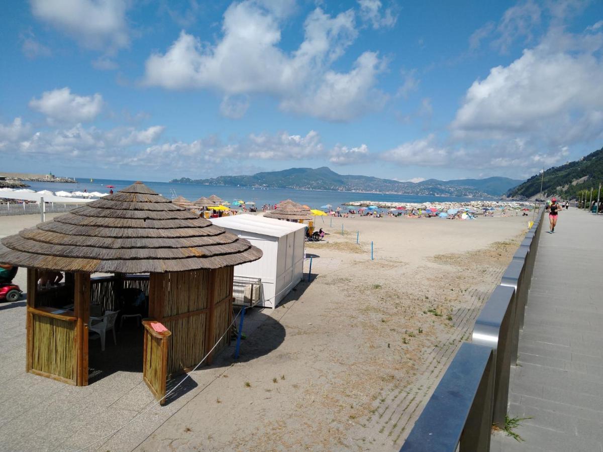 Vista Sul Carruggio, Centro Storico Di Chiavari Exteriér fotografie